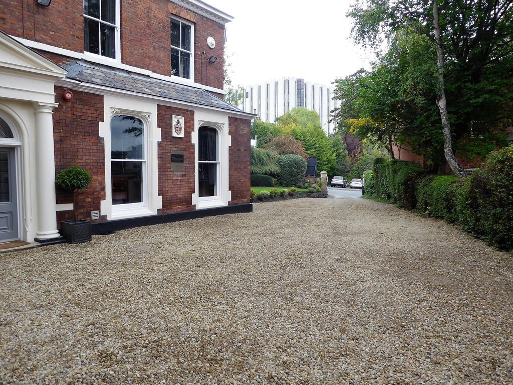 The Heaton At Claremont Serviced Apartments Лидс Экстерьер фото