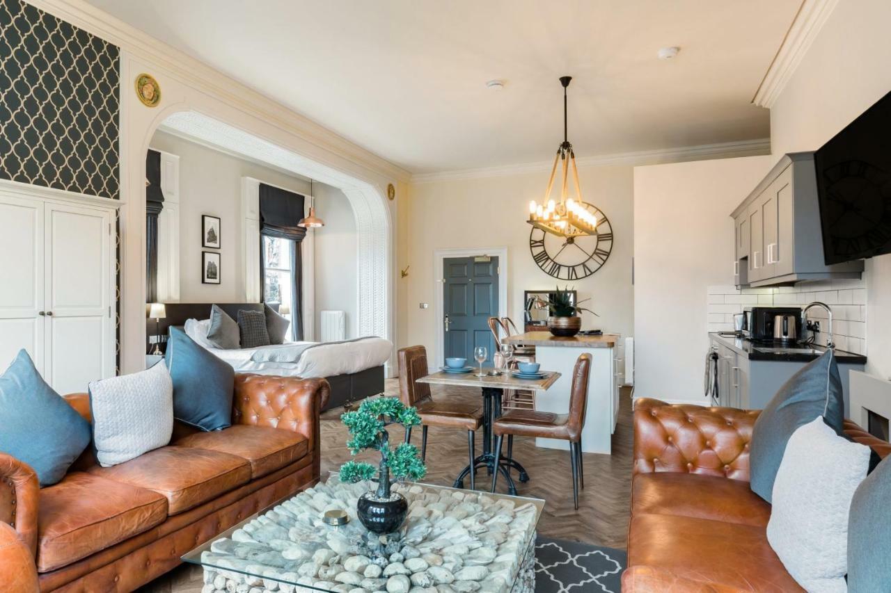 The Heaton At Claremont Serviced Apartments Лидс Экстерьер фото
