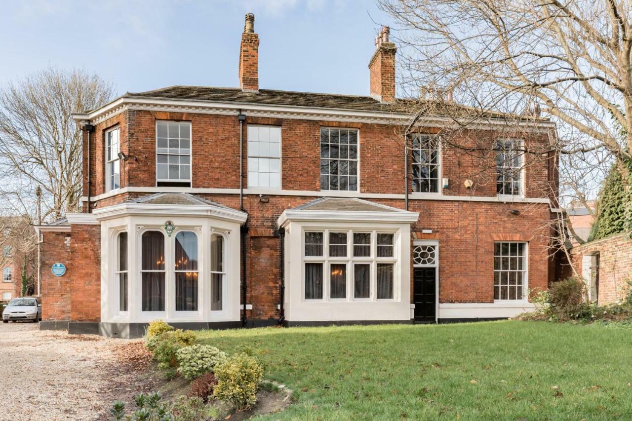 The Heaton At Claremont Serviced Apartments Лидс Экстерьер фото
